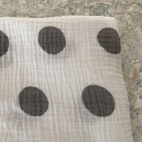 Momo Bebe  Muslin Wrap - Picture 2 of 4